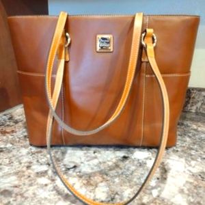 Dooney & Bourke bag